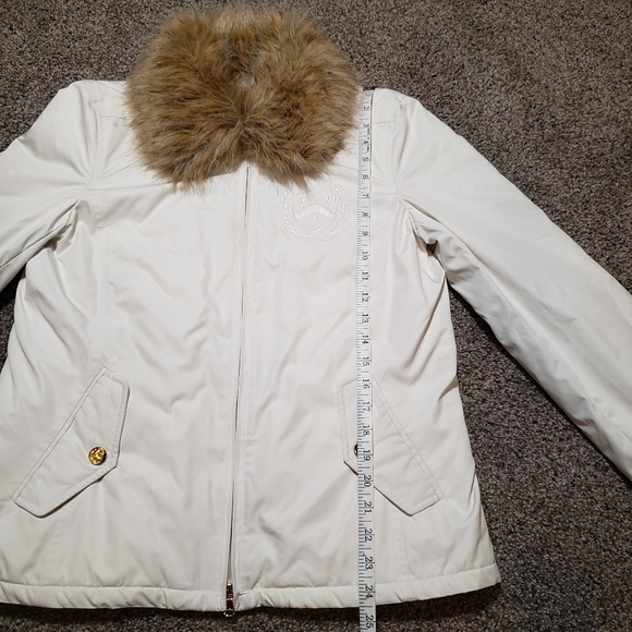 Lauren Ralph Lauren Active Puffer Coat Ivory with Faux Fur Collar Size Medium - Picture 15 of 16